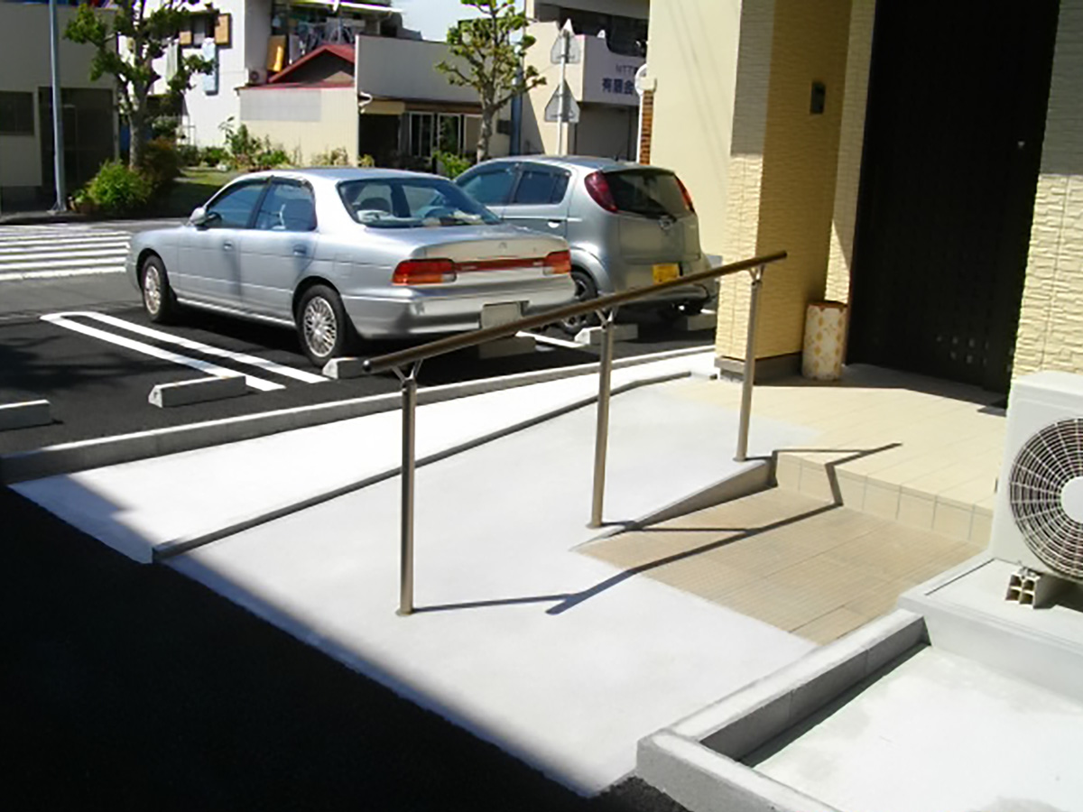 玄関アプローチ手摺