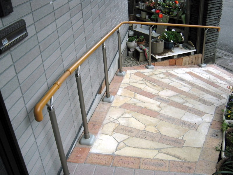 玄関アプローチ手摺